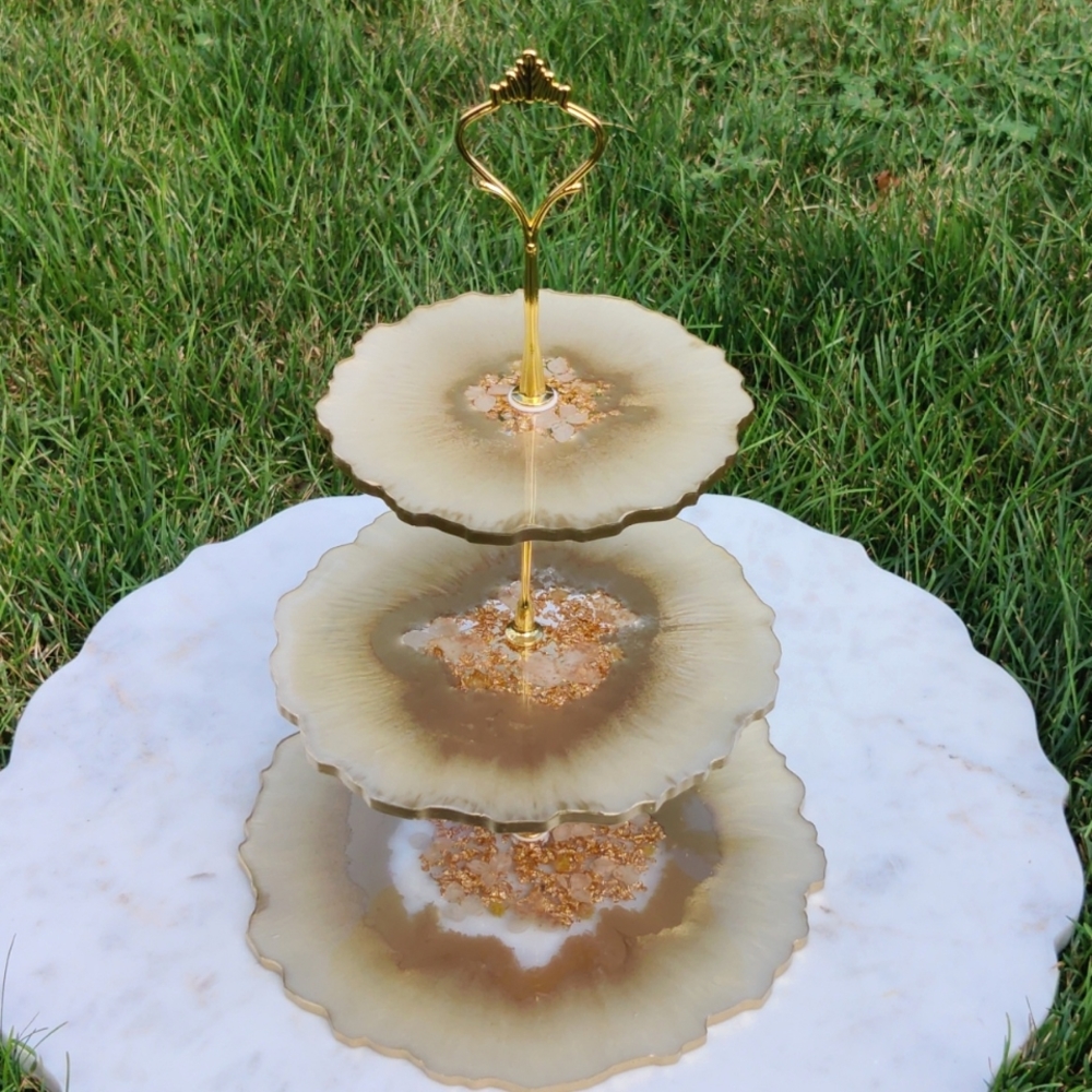 Handmade Resin 3 Tier Cake Stand Gold/Cream